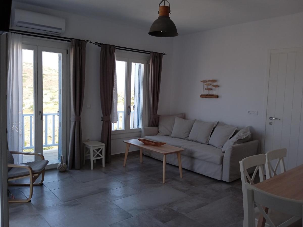 Stilvi Milos Plaka  Extérieur photo